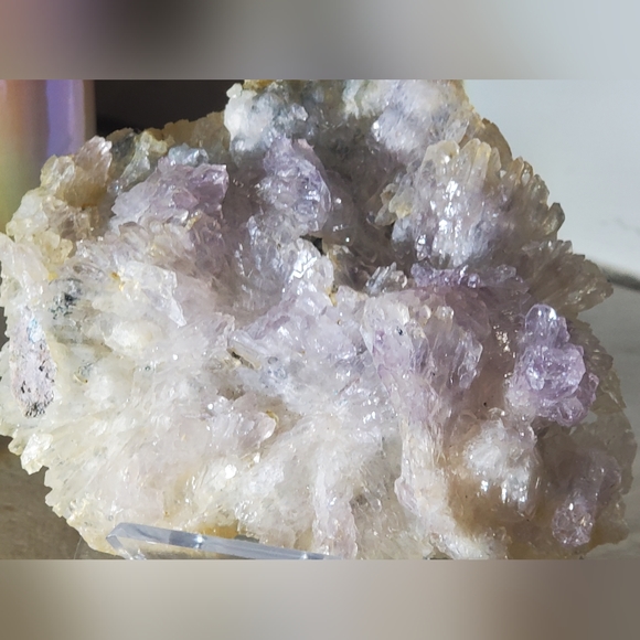 Rare gorgeous natural Lavender amethyst flower cluster - Picture 12 of 15